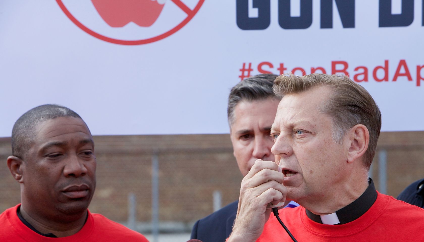 Brady Campaign 'Bad Apple' Gun Dealer Press Conference and Rally