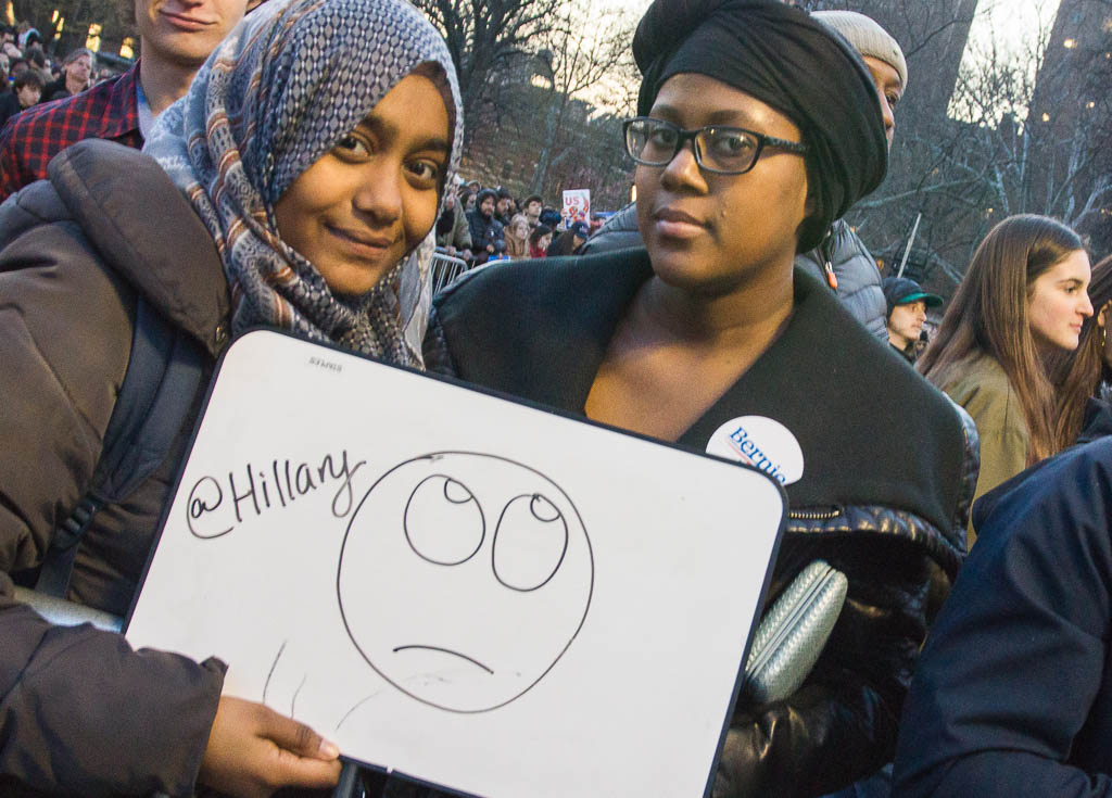 emoji, presidential candidates, bernie sanders rally