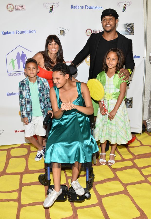 Djanai's Angels Special Needs Family Prom Supporting inCLUSION Clubhouse With The Cast Of 'Ray Donovan'