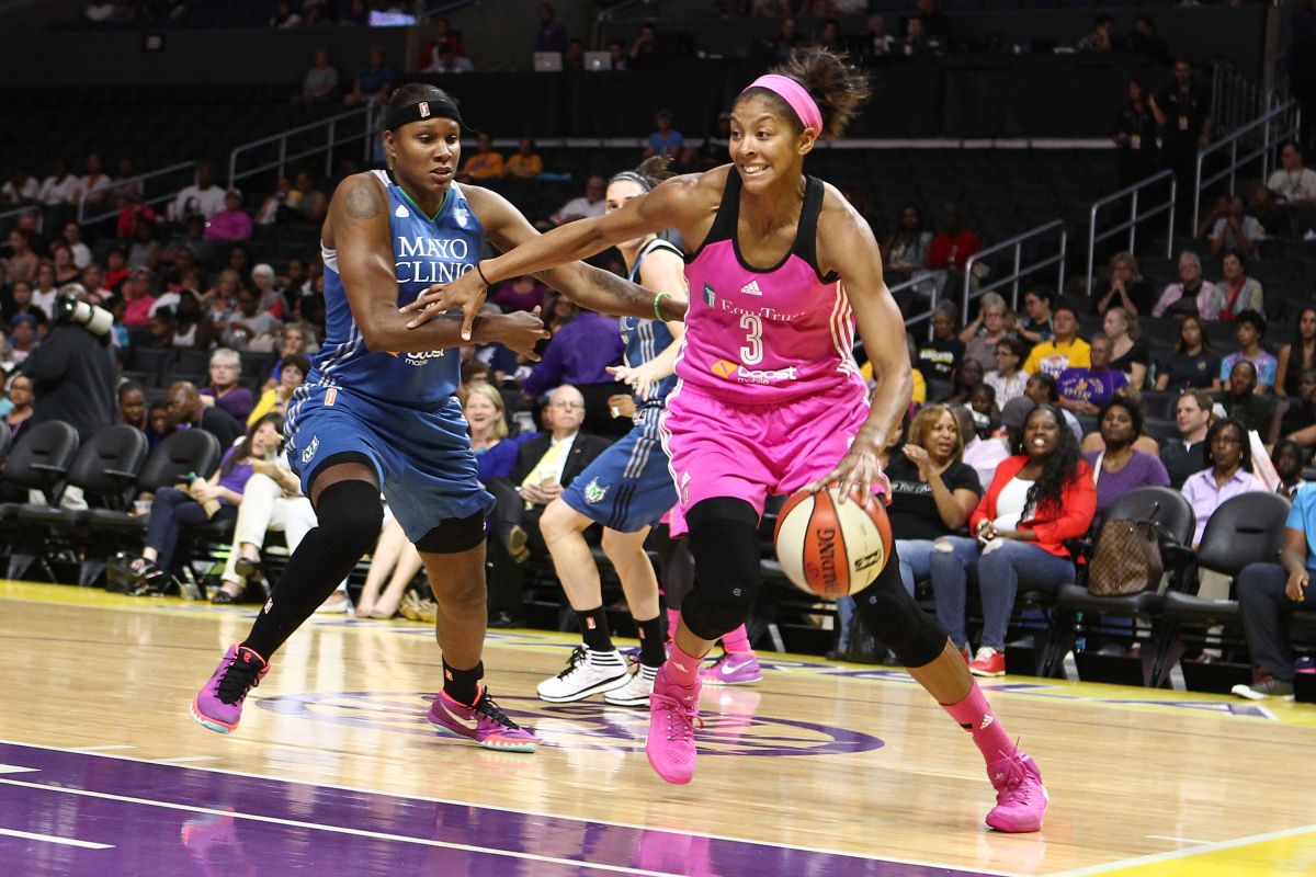 Minnesota Lynx v Los Angeles Sparks