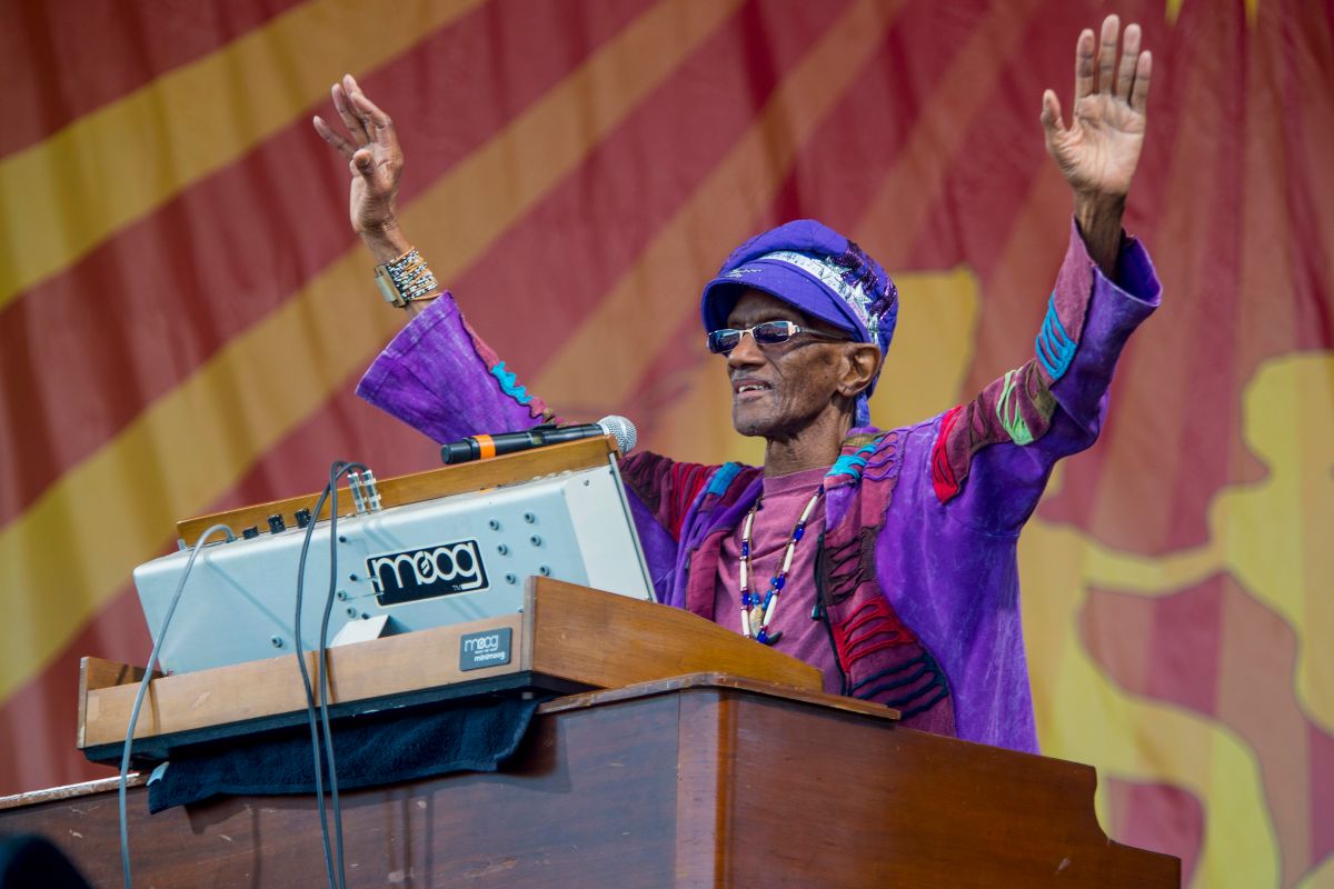2016 New Orleans Jazz & Heritage Festival - Day 2