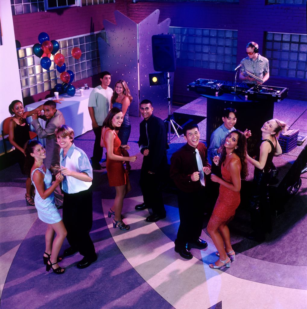 Teen dance party