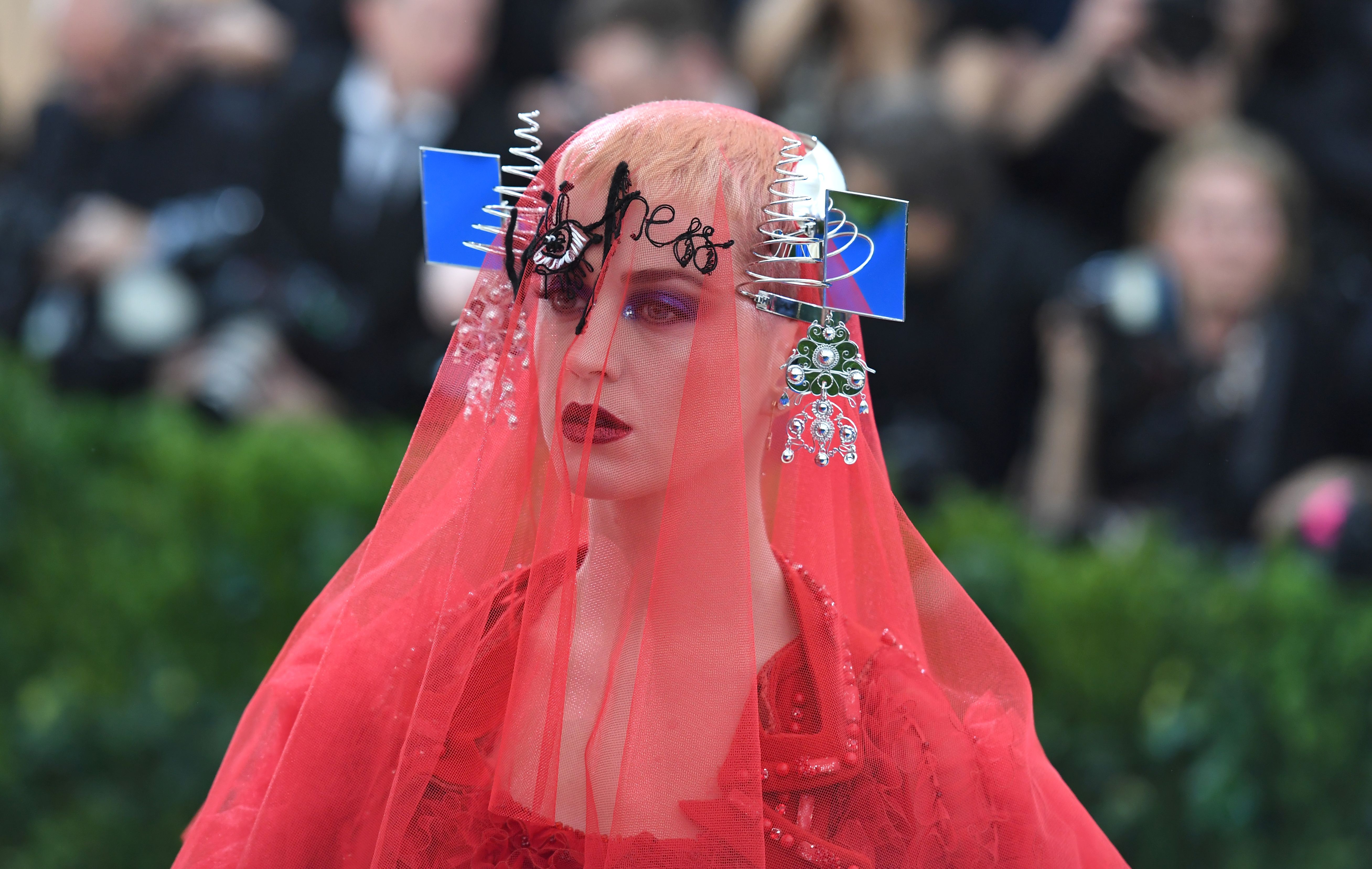 TOPSHOT-ENTERTAINMENT-US-COSTUME-FASHION-MET-GALA