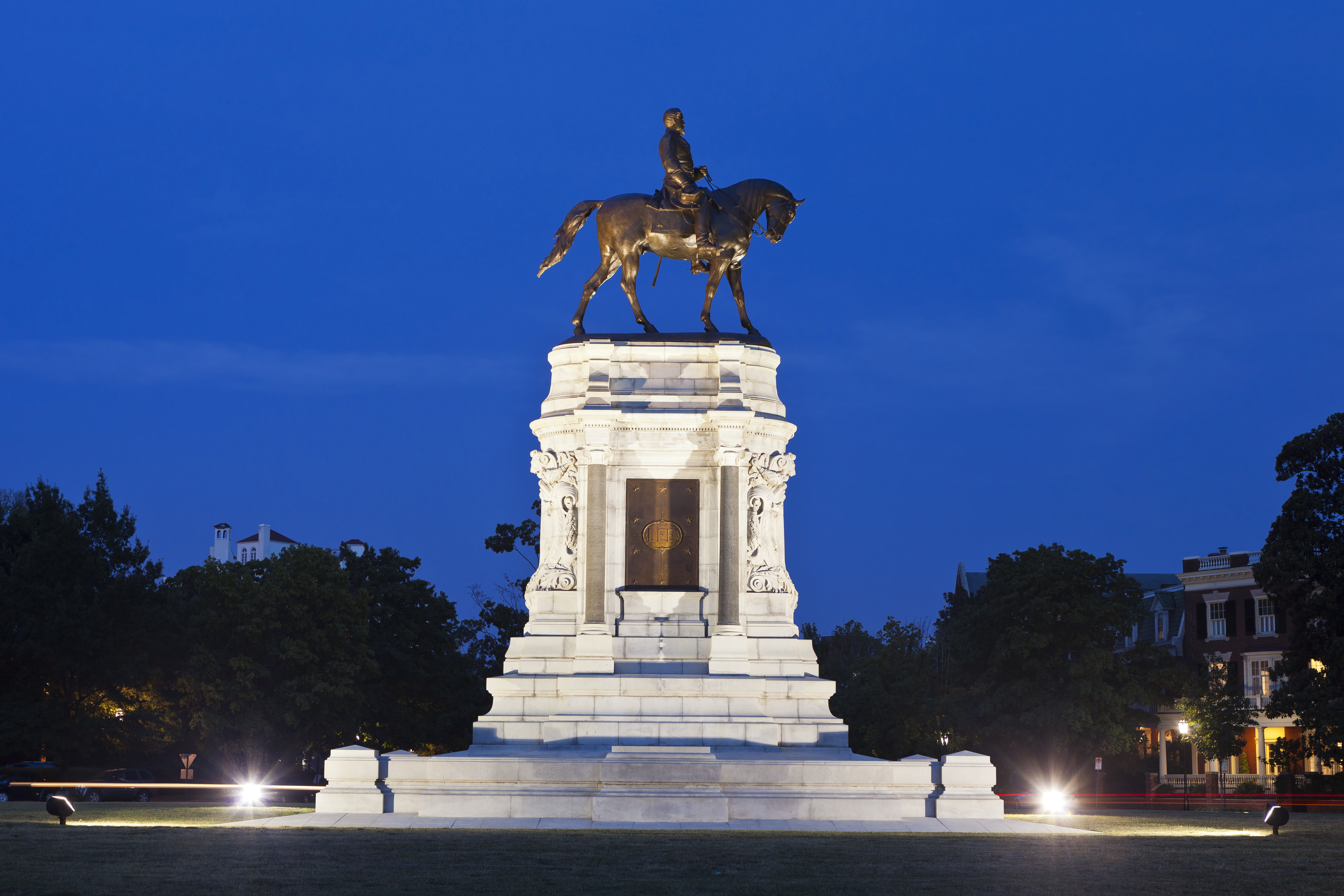 Robert E. Lee Monument In Richmond, Virginia