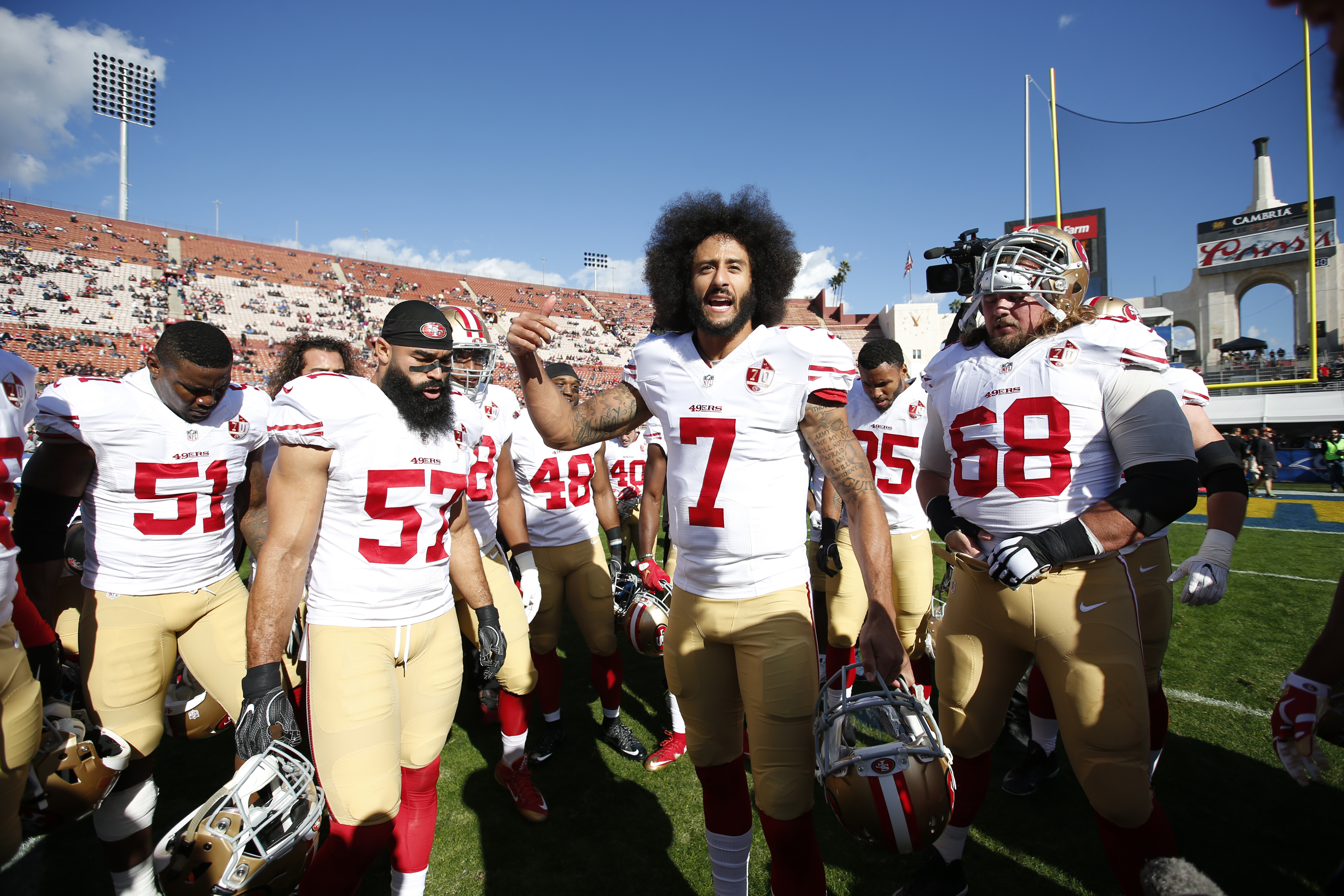 San Francisco 49ers v Los Angeles Rams