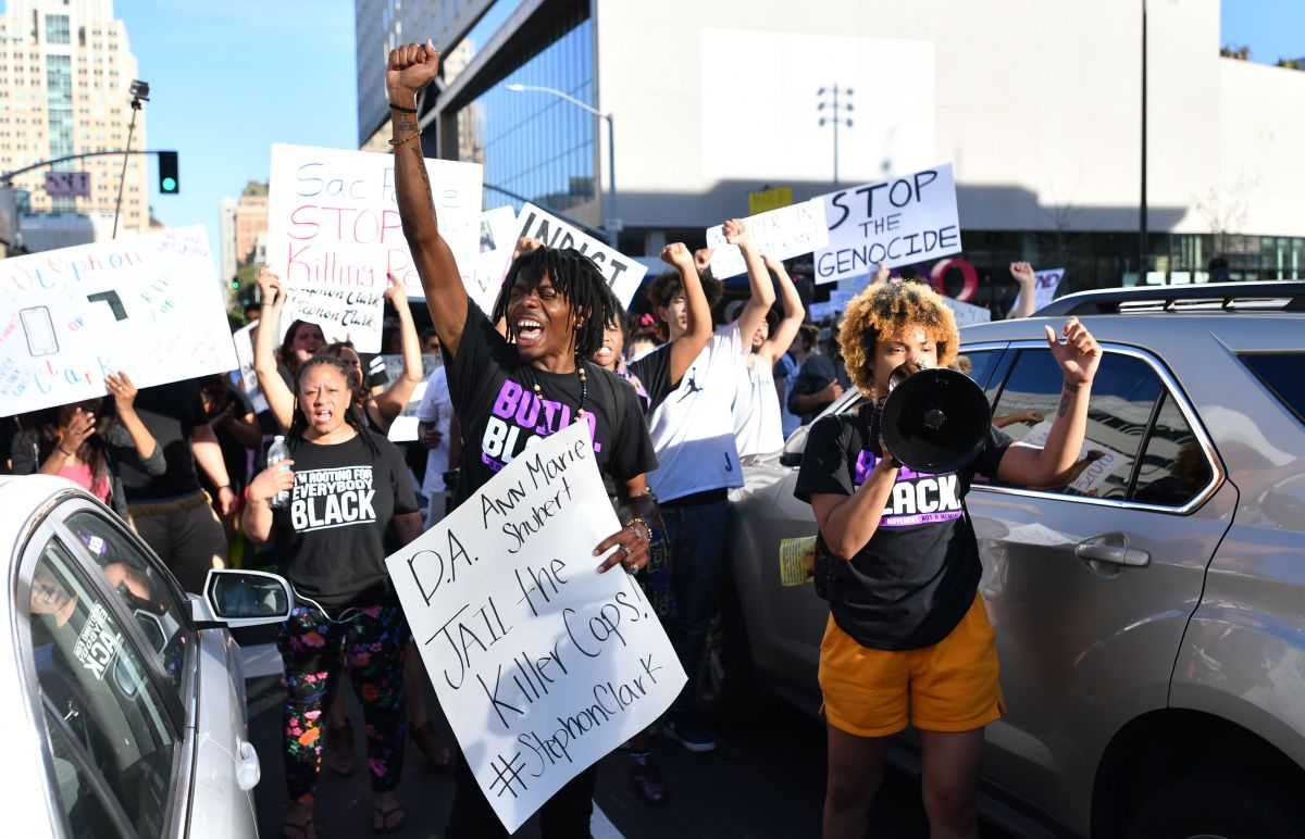 US-POLICE-RIGHTS-JUSTICE