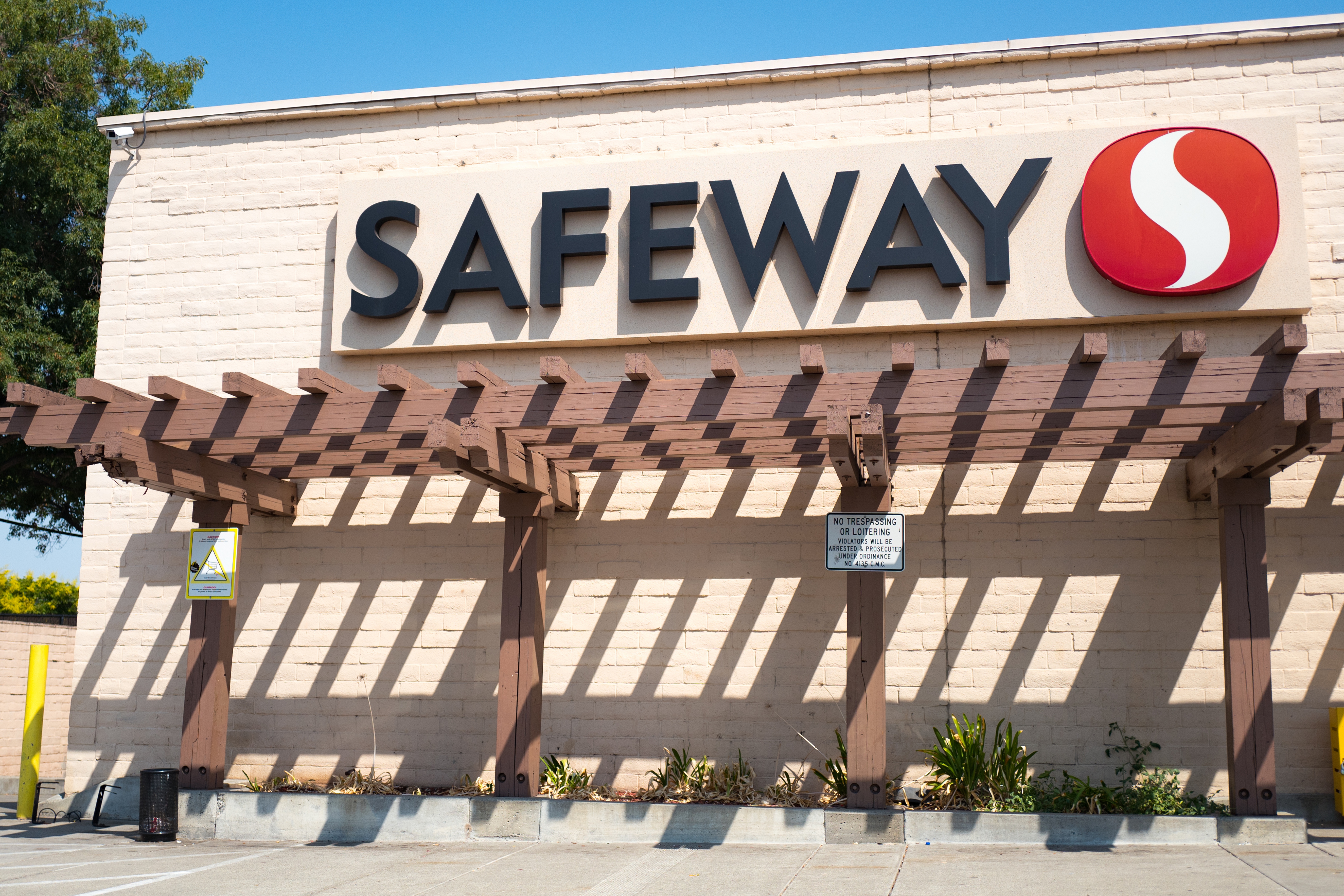 Safeway Supermarket