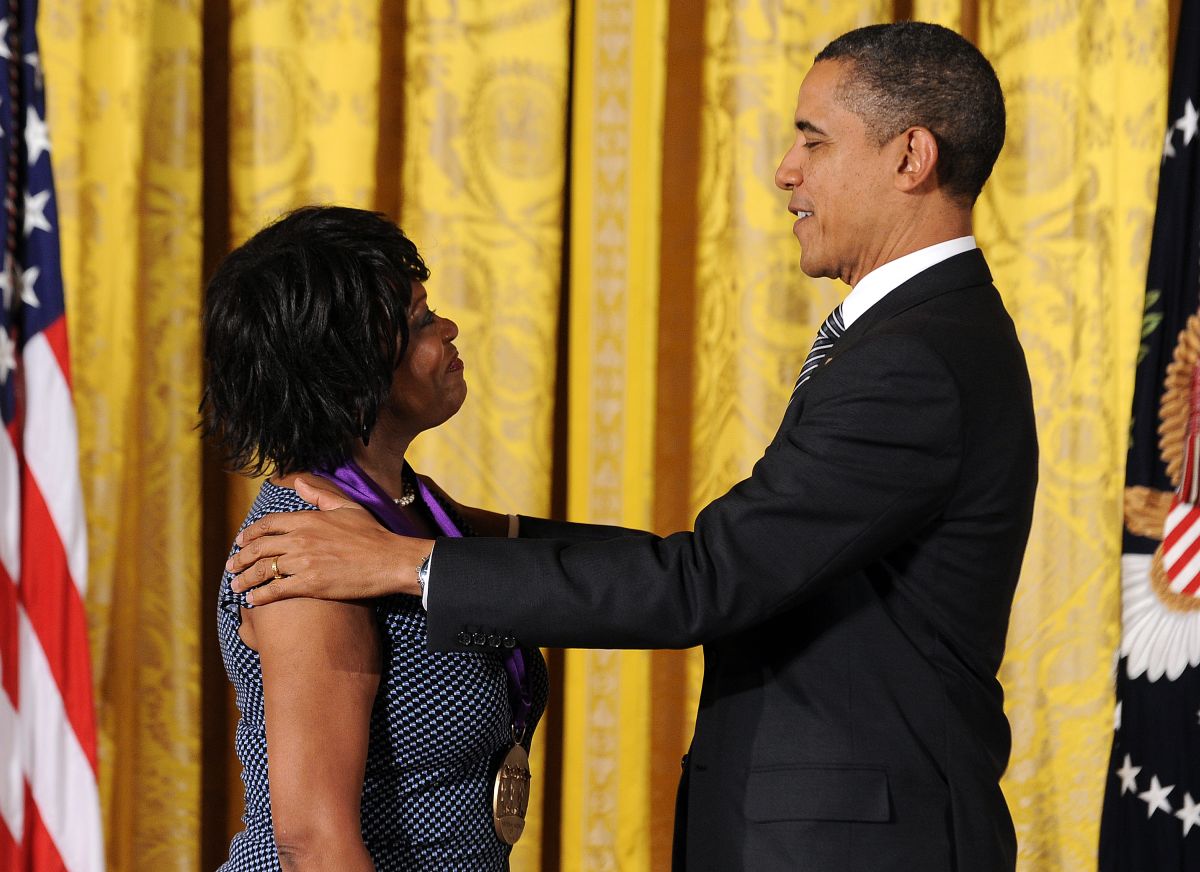 US President Barack Obama presents 2011