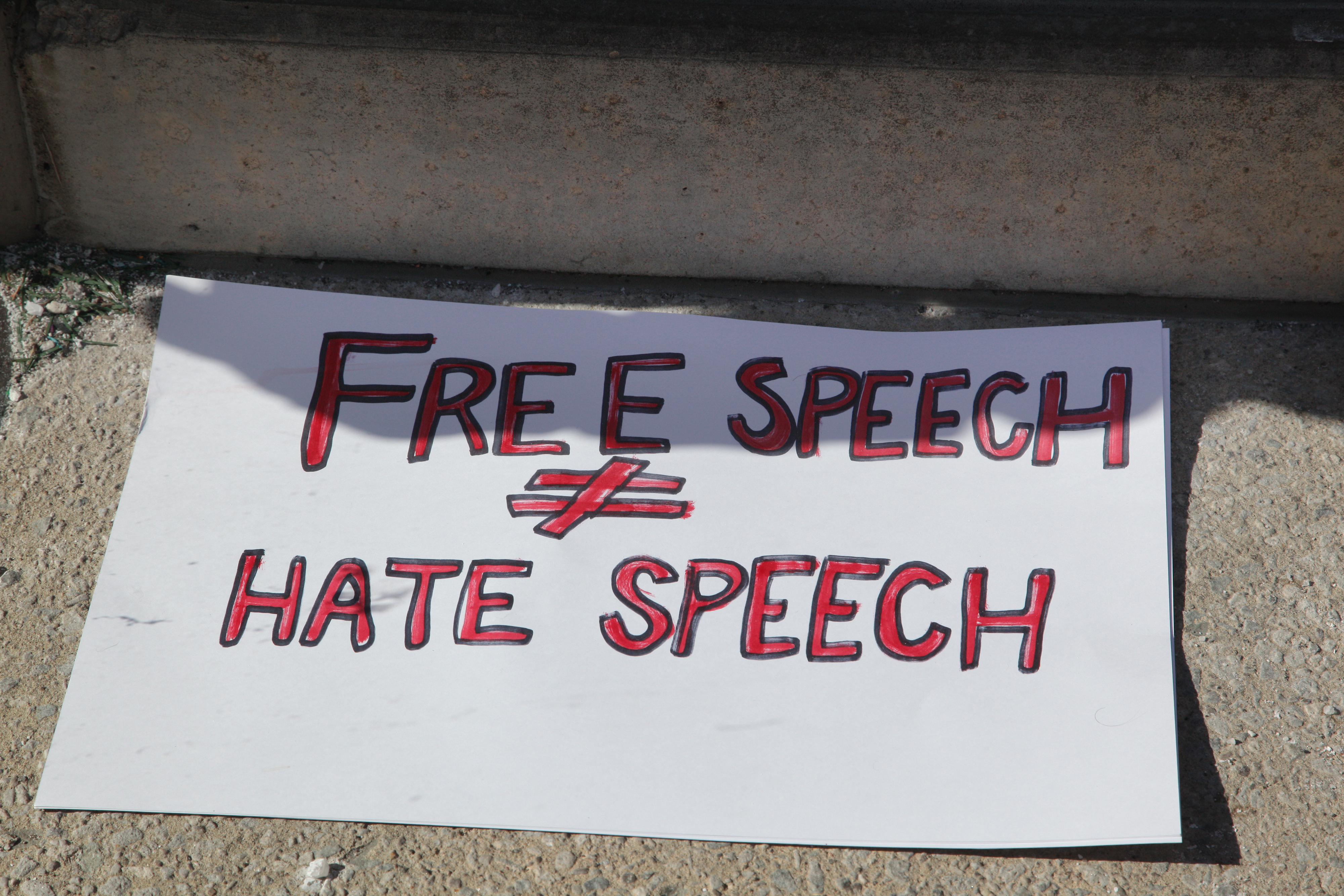 Pro and Anti Muslim Rally in Toronto