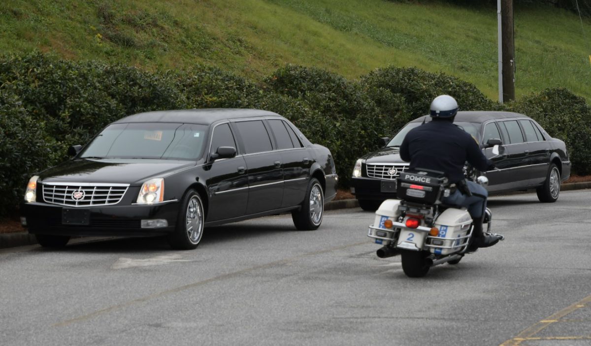 Mourners including Tichina Arnold arrive at the funeral service for Kim Porter at the Cascade Hills Church in Columbus, Georgia