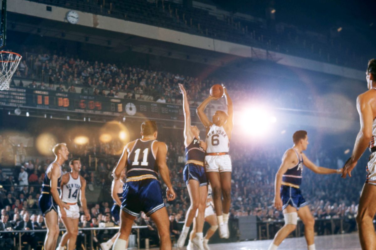 Philadelphia Warriors v New York Knicks