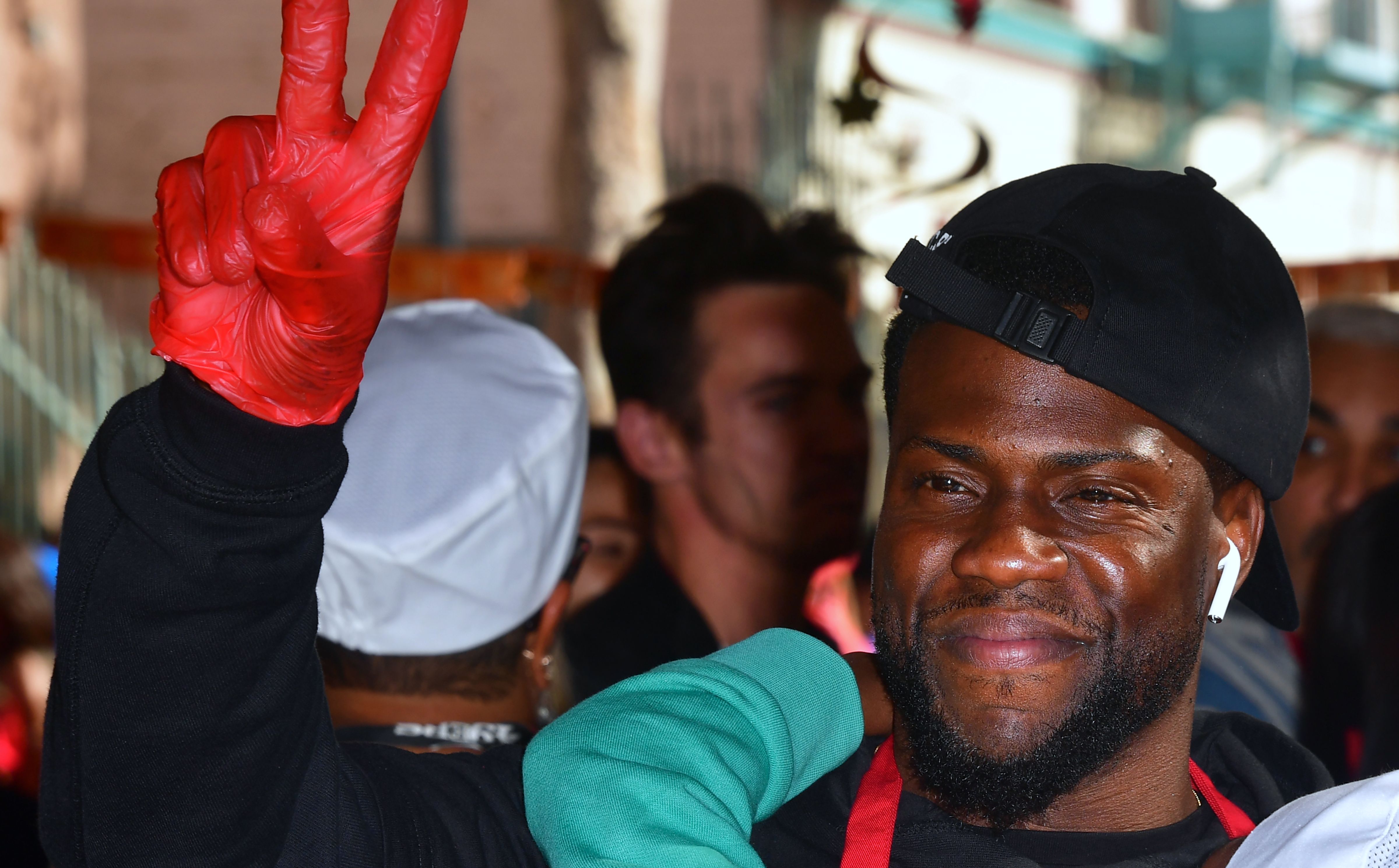 US-charity-holiday-thanksgiving