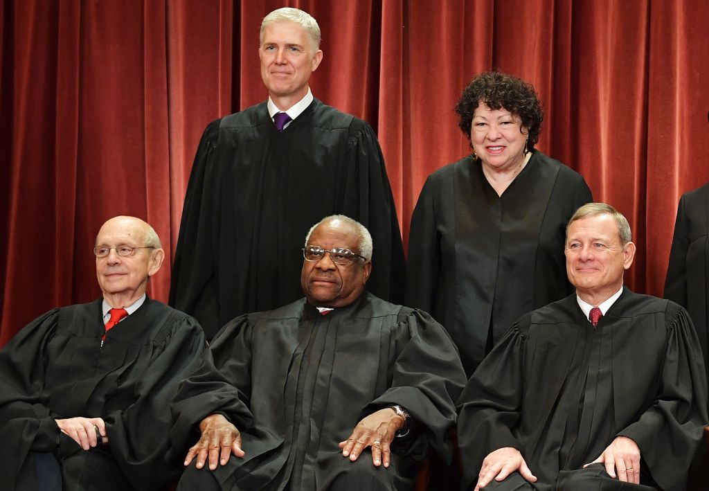 US-JUSTICE-SUPREME-COURT-GROUP-PHOTO