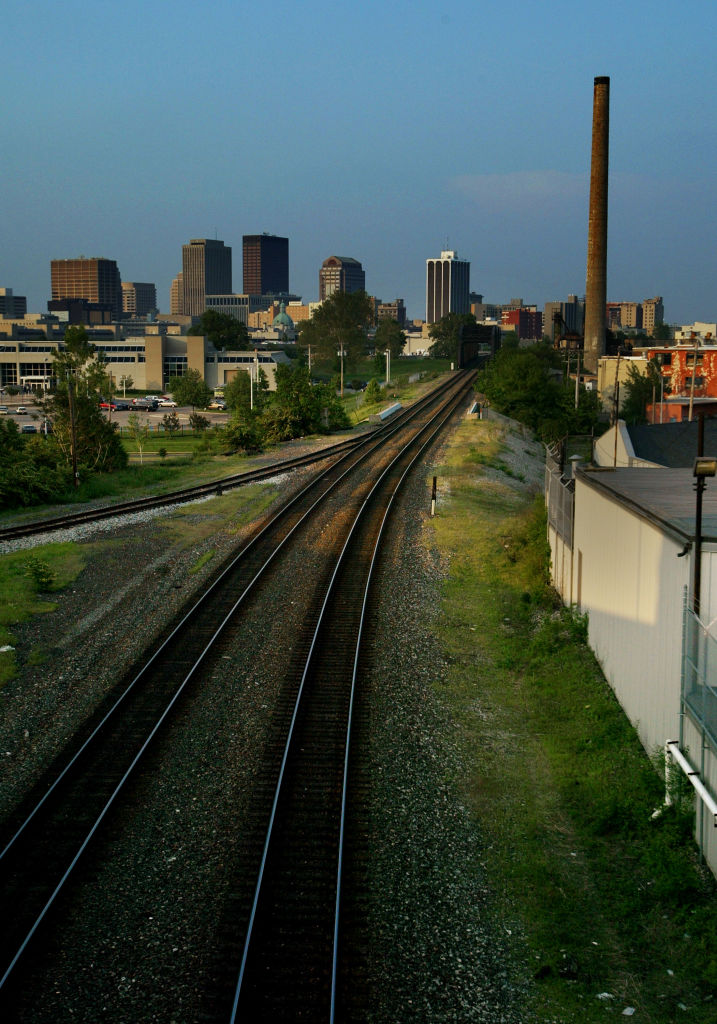 Struggling Economies In Ohio Cities Could Sway Votes
