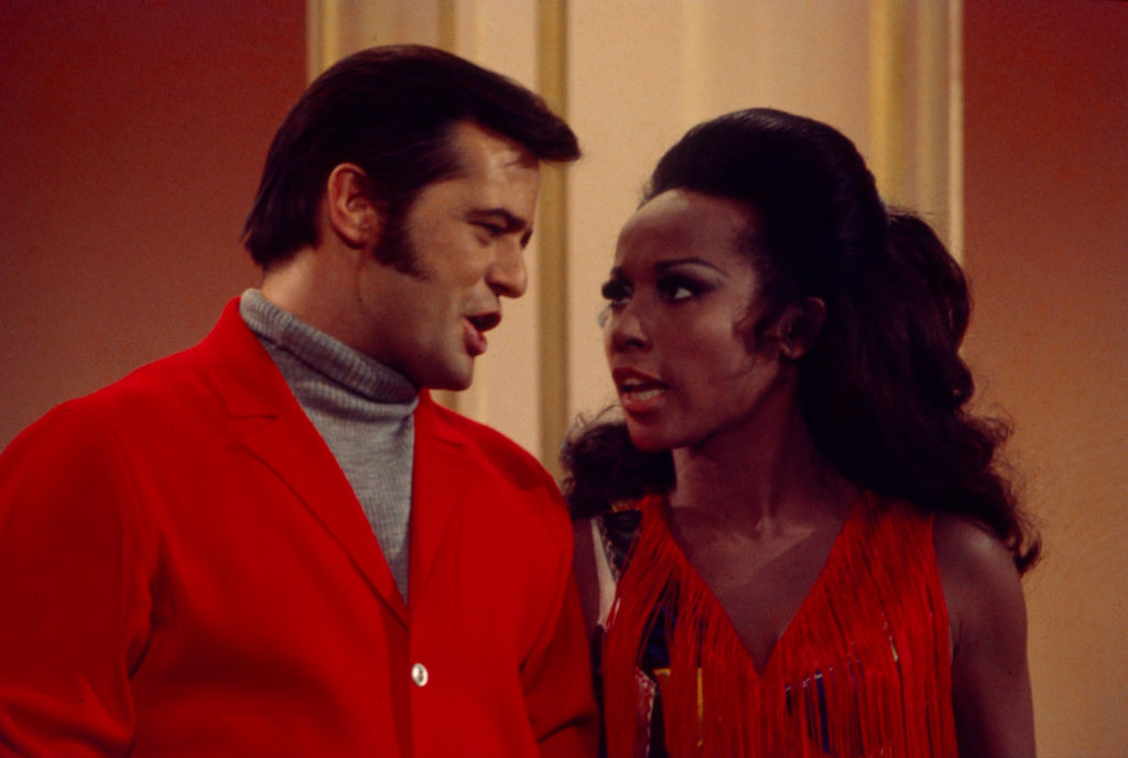 Robert Goulet, Diahann Carroll Performing On 'The Bob Goulet Show'