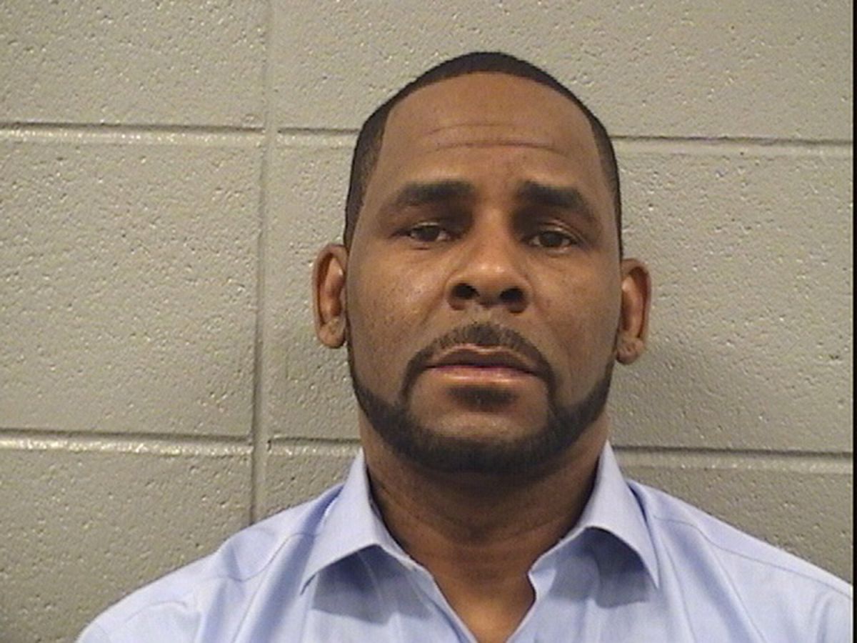 R. Kelly Arrested for Unpaid Child Support