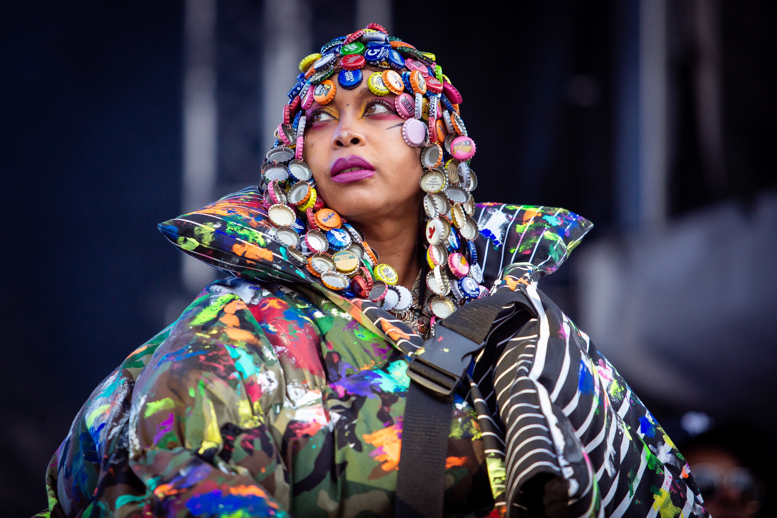 Erykah Badu, mother, Puma, Seven, Mars, Andre 3000, The D.O.C., Jay Electronica