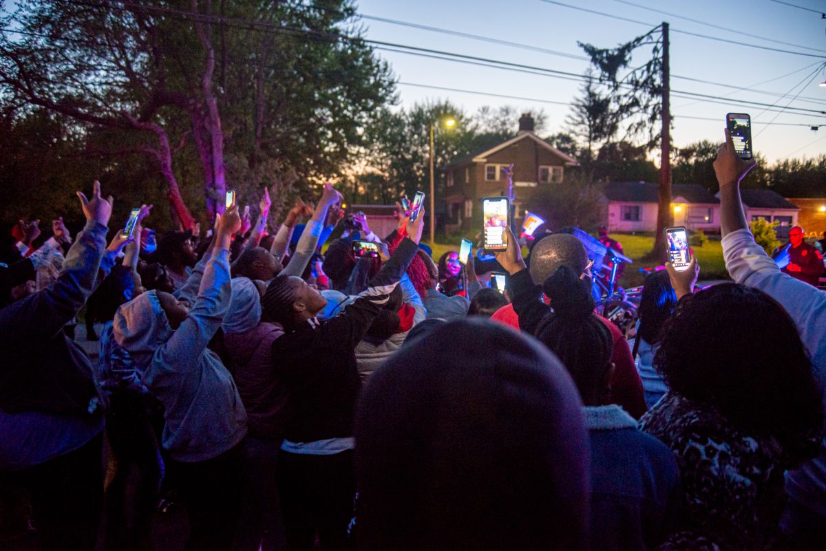 Protesters gather for Sean Reed