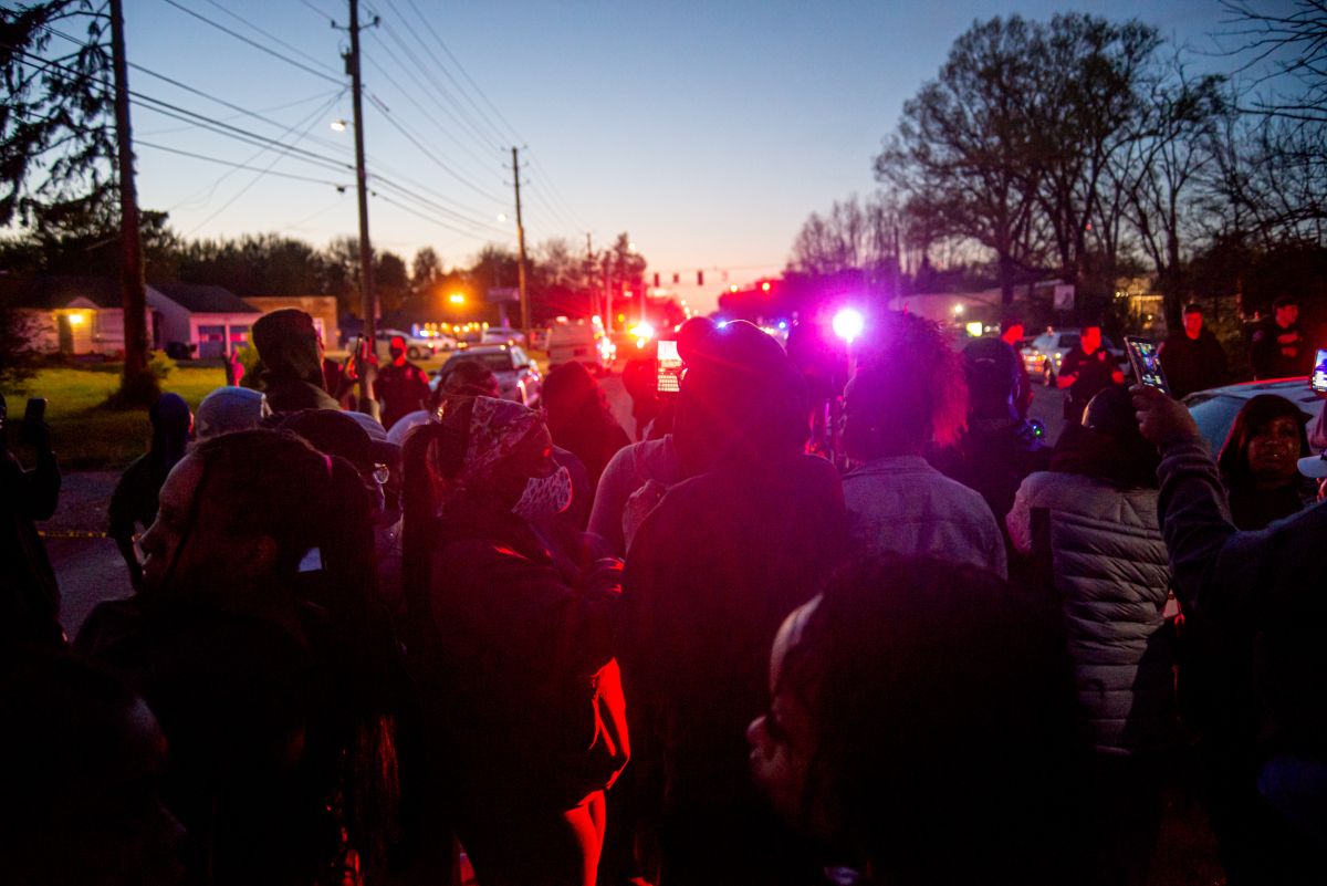 Protesters gather for Sean Reed