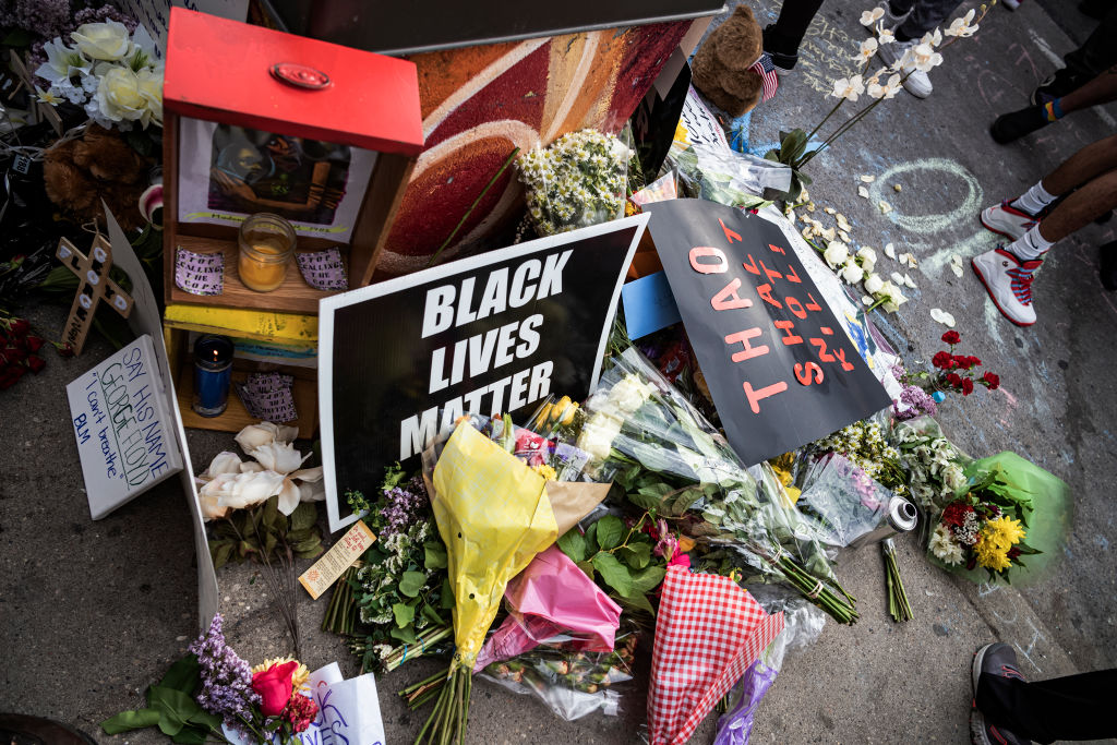 Four Minneapolis police officers fired after man dies in police custody