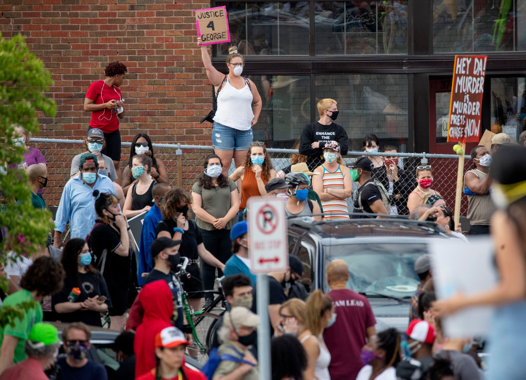 Four Minneapolis police officers fired after man dies in police custody