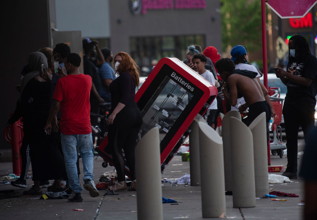 'I Can't Breathe' Protest Held After Man Dies In Police Custody In Minneapolis