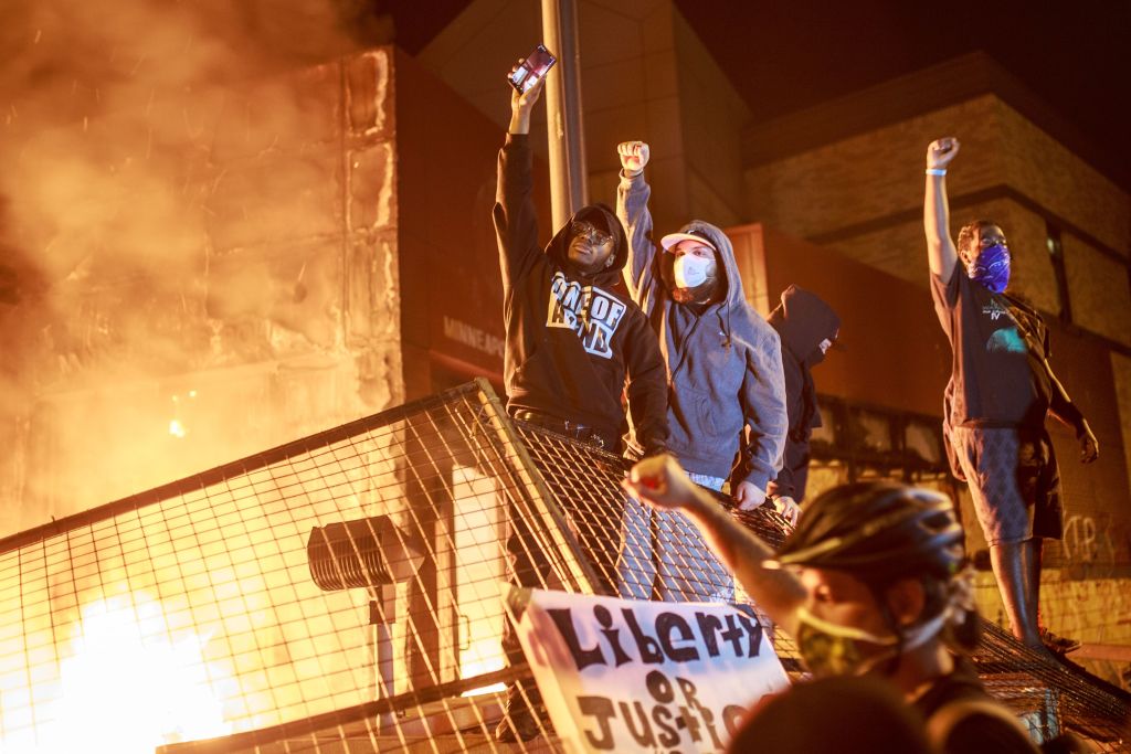 TOPSHOT-US-POLITICS-POLICE-JUSTICE-RACE