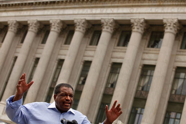 Black Farmers' Group Calls On Vilsack To Resign In Wake Of Sherrod Scandal