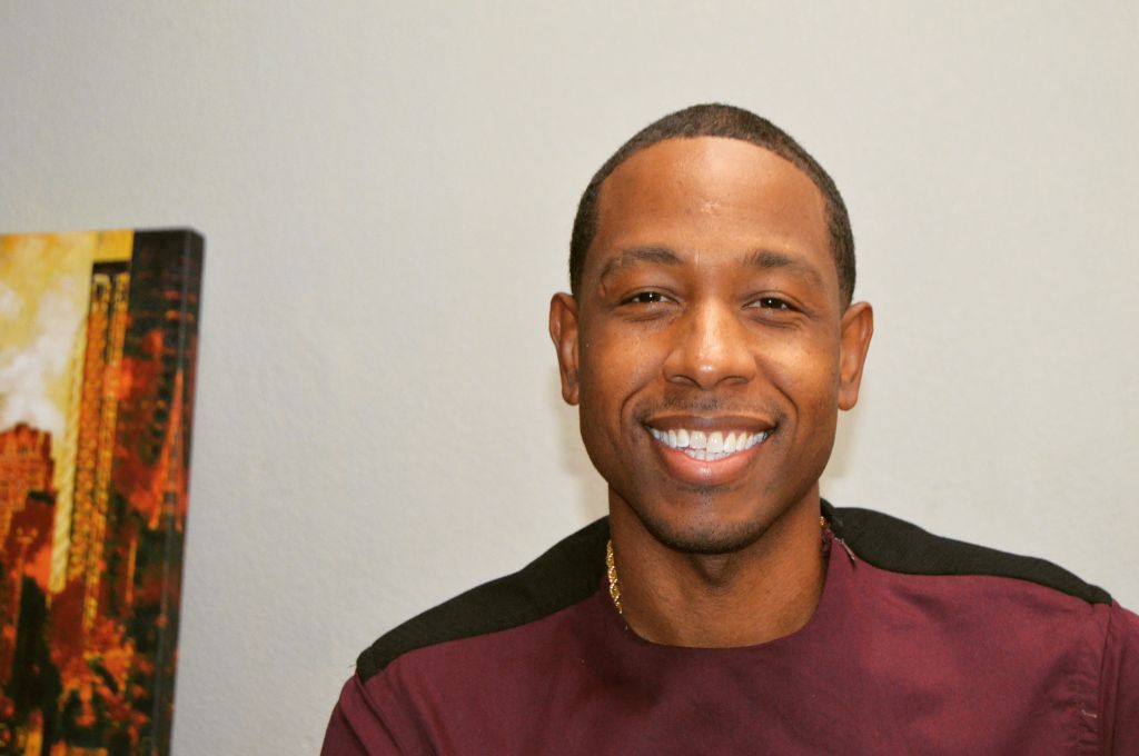 Dr. Armen Henderson