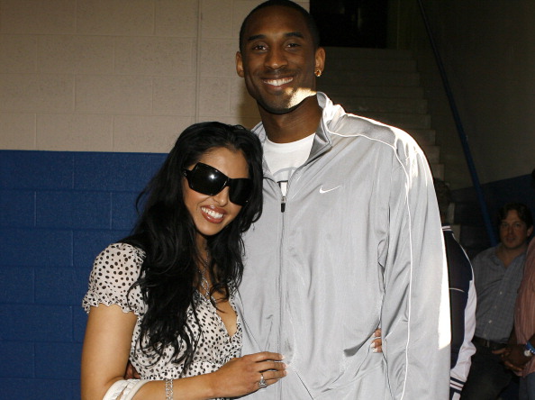 Kobe Bryant and NBA '07's Eclectic Billy Joe Cuthbert Join Kids From the Lied Memorial Boys and Girls Club of Las Vegas