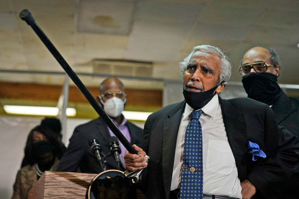 New York Governor Cuomo Tours Mass Vaccination Site In Harlem At Mount Neboh Baptist Church