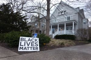 Evanston, Illinois Becomes First City To Offer Reparations To Black Residents