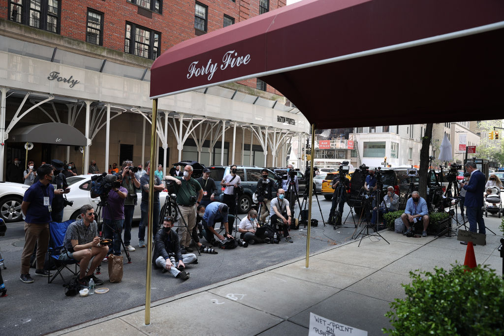 Former Mayor of New York Rudy Giulianiâs apartment searched by federal
