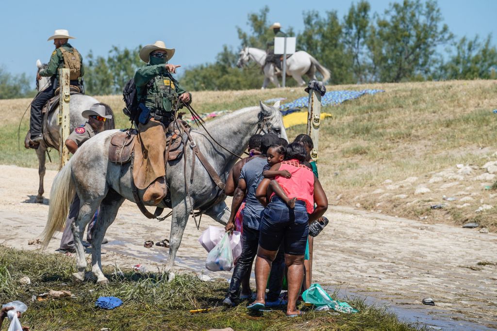 US-POLITICS-IMMIGRATION-TEXAS