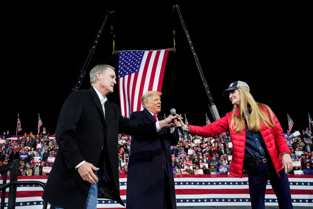 Trump holds rally in Valdosta, Georgia
