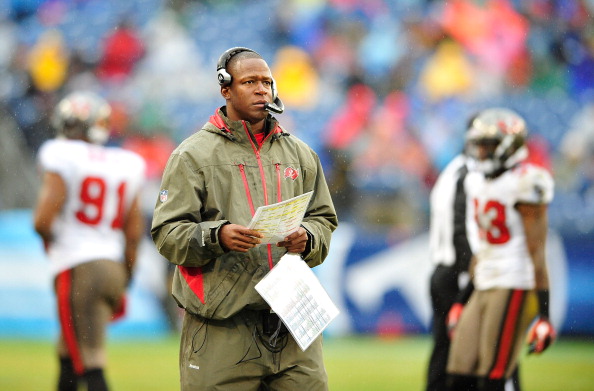Tampa Bay Buccaneers v Tennessee Titans