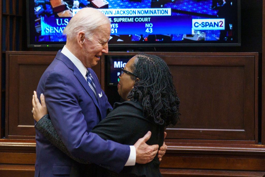 US-POLITICS-BIDEN-JUSTICE-JACKSON-VOTE