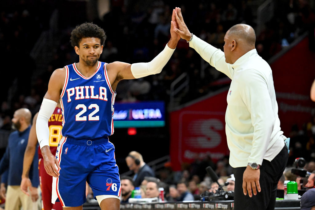 Philadelphia 76ers v Cleveland Cavaliers