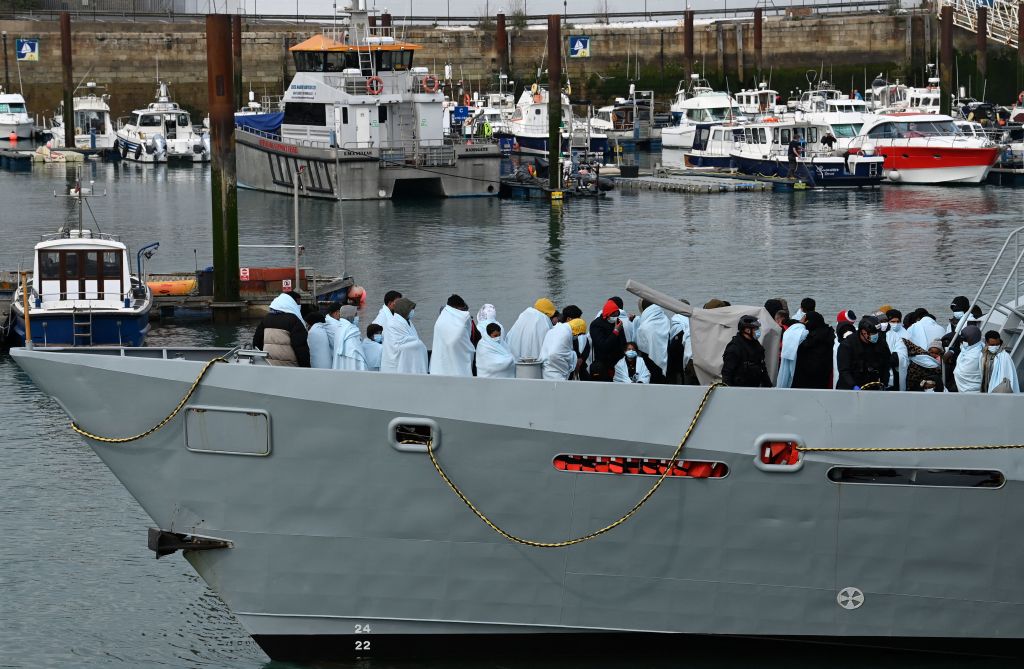 BRITAIN-FRANCE-RWANDA-MIGRANTS-POLITICS-ILLEGAL-IMMIGRANTS