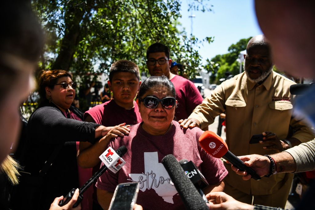 uvalde school shooting photos