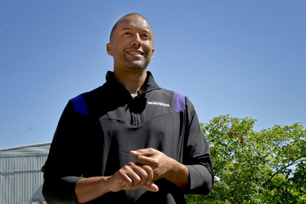 SPORTS-FBN-RAVENS-BROWN-1-BZ