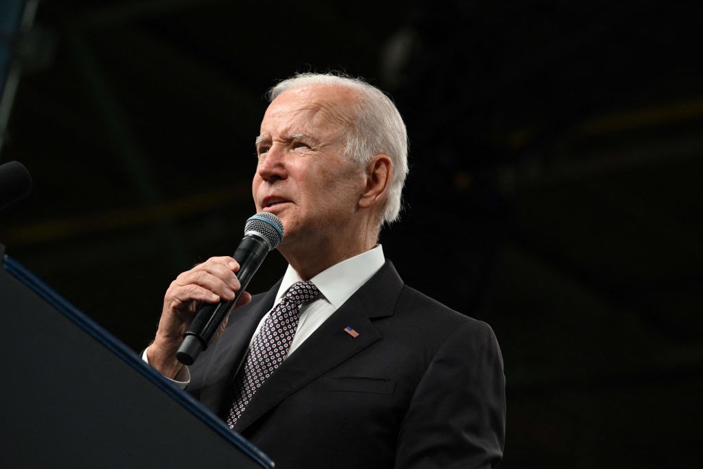 US-POLITICS-BIDEN-ECONOMY