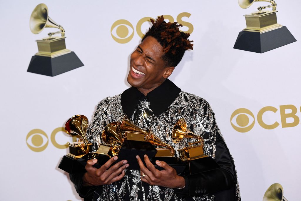 TOPSHOT-US-ENTERTAINMENT-MUSIC-GRAMMY-AWARD-TROPHY