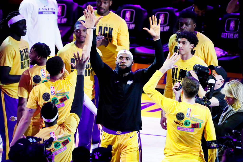 NBA Basketball: Lakers vs Thunder