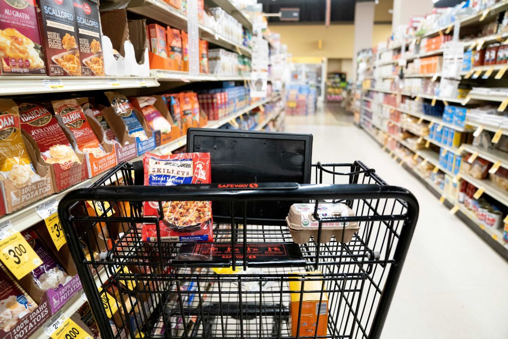 US-ECONOMY-BUSINESS-FOOD