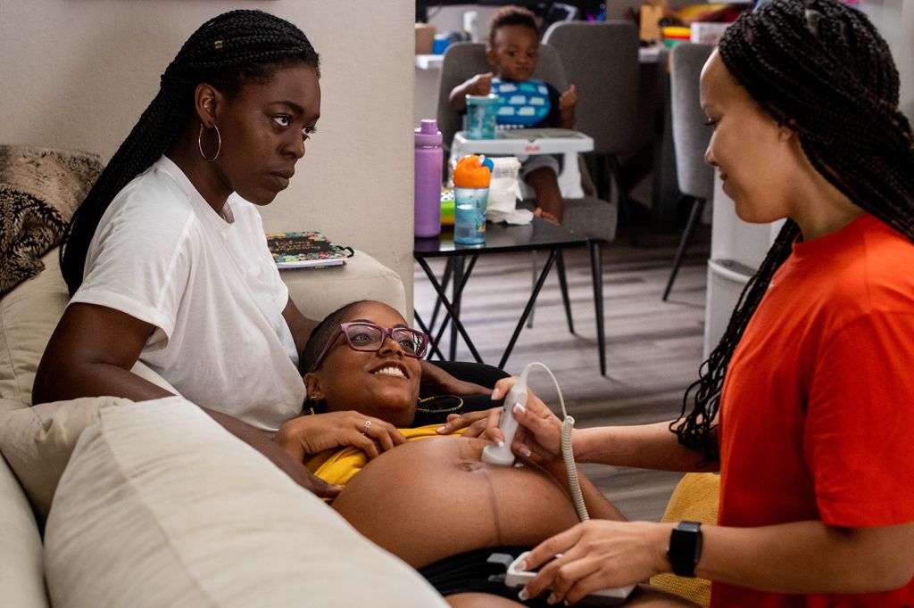 Amid High Mortality Rates Black Women Turn To Midwives