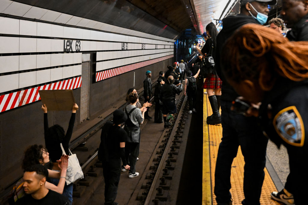 Outrage Grows After Chokehold Death Of Man On Subway