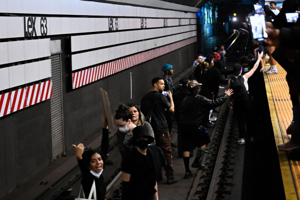Outrage Grows After Chokehold Death Of Man On Subway