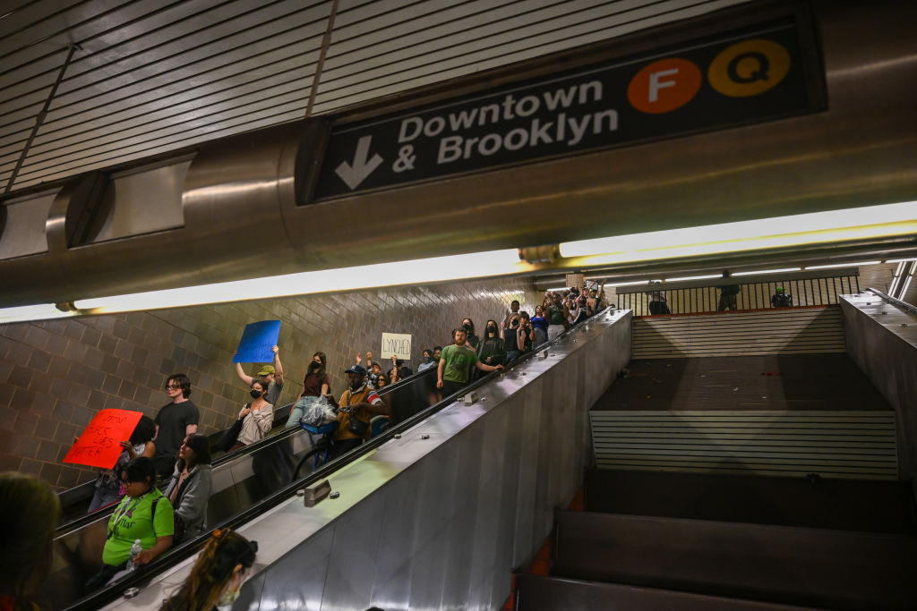 Outrage Grows After Chokehold Death Of Man On Subway