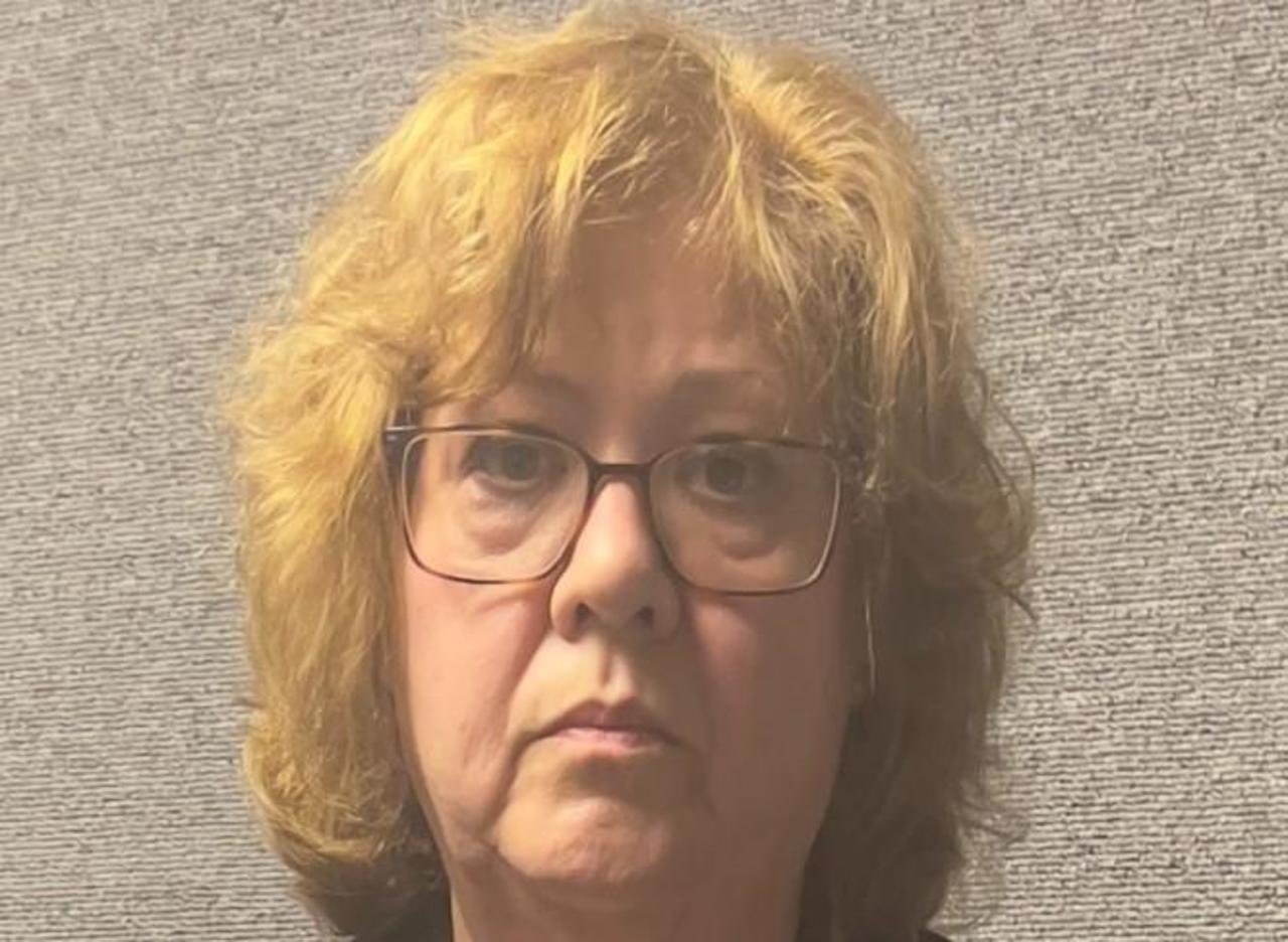 Susan Lorincz neighborhood Karen Ajike "AJ" Owens neighbors children